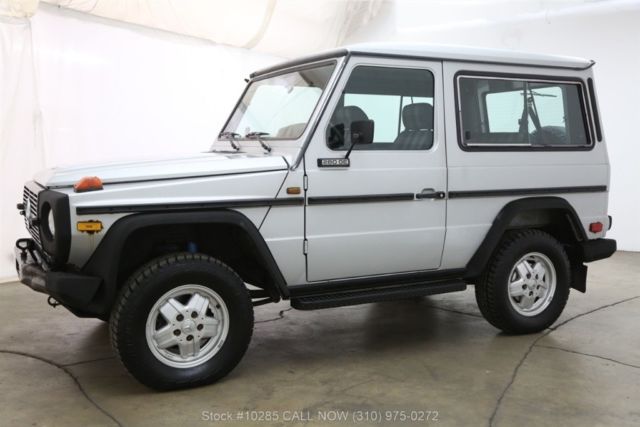 1988 Silver Mercedes-Benz 200-Series