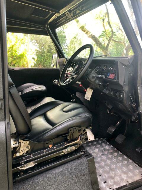 1988 Gray Land Rover Defender