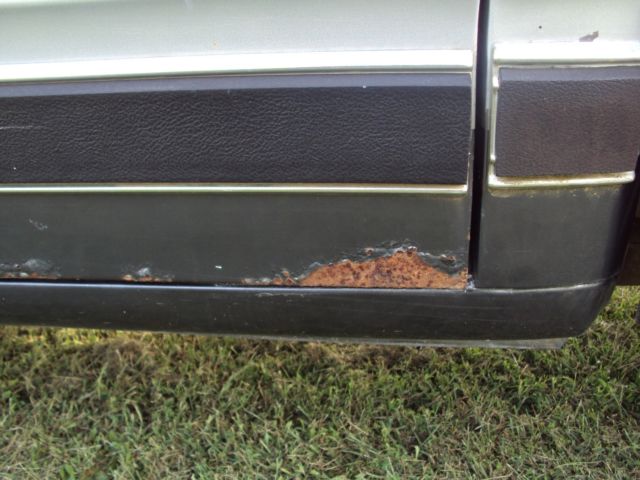 1988 grey Dodge Ram 1500 reg cab short bed