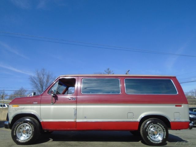1988 Other Color Ford E-Series Van Other