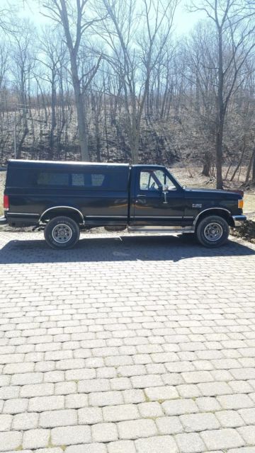 1988 Black Ford F-150 Crew Cab Pickup