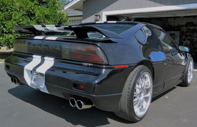 1988 Black Pontiac Fiero GT