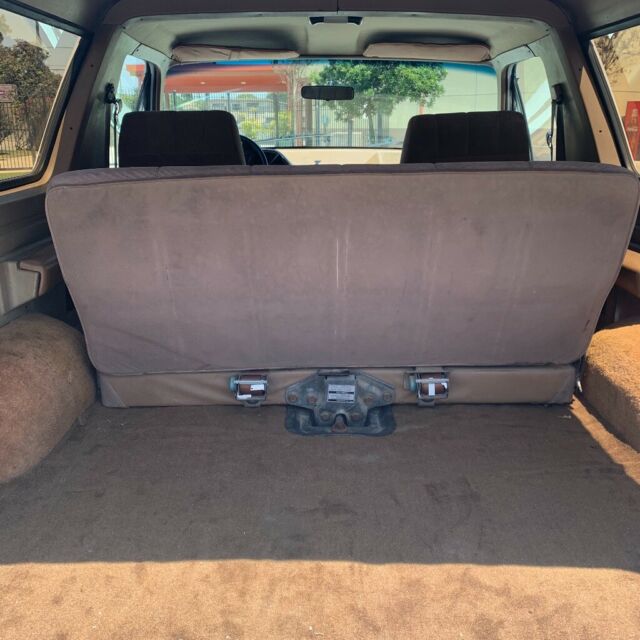 1988 White Ford Bronco