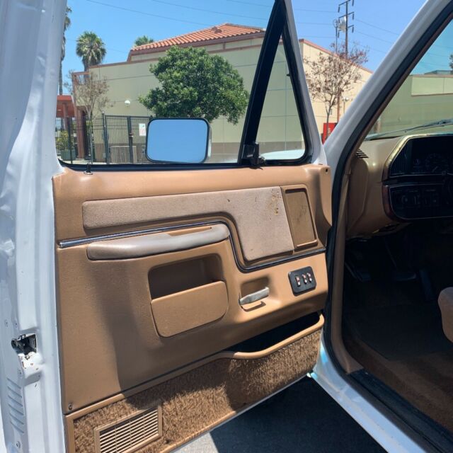 1988 White Ford Bronco