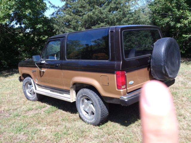 1988 Two Tone, Gold on Brown Ford Bronco II SUV