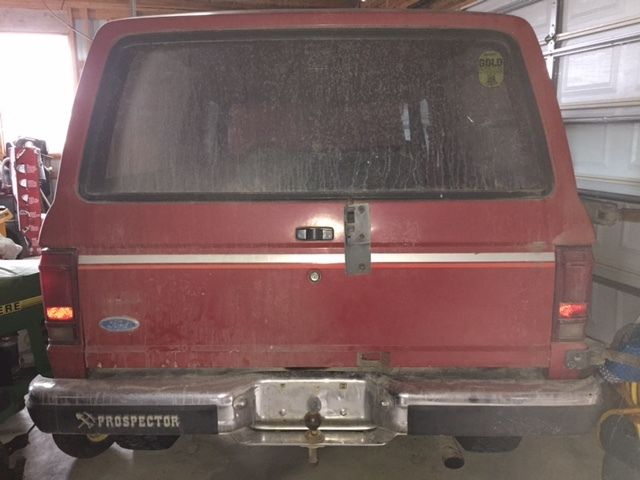 1988 Red Ford Bronco II SUV