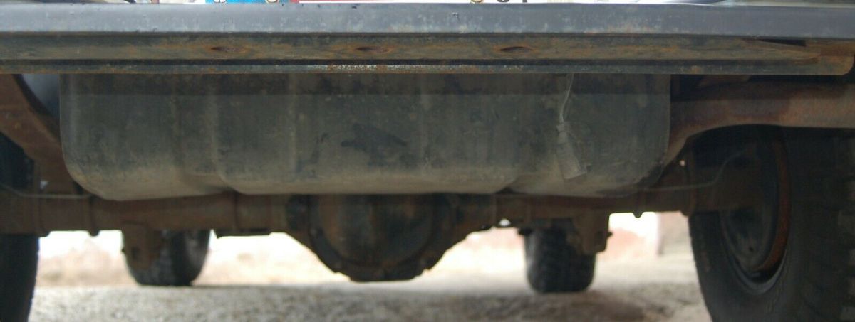 1988 White Ford Bronco SUV