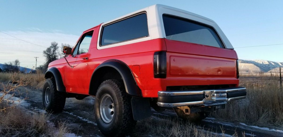 1988 Orange Ford Bronco SUV
