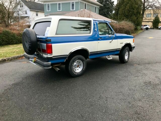 1988 Blue Ford Bronco SUV
