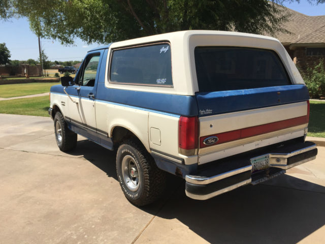 1988 White Ford Bronco SUV