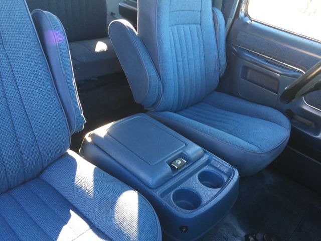 1988 Blue Ford Bronco SUV