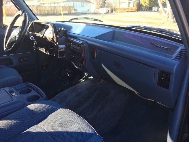 1988 Blue Ford Bronco SUV