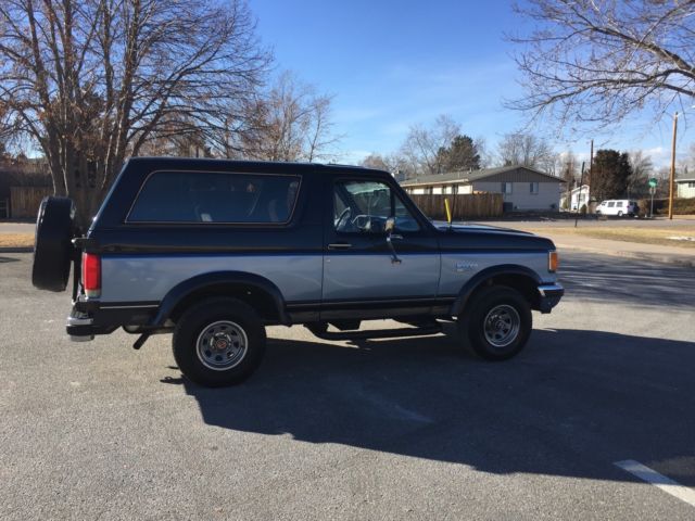 1988 Blue Ford Bronco SUV