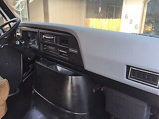 1988 White Ford E-Series Van Van Camper
