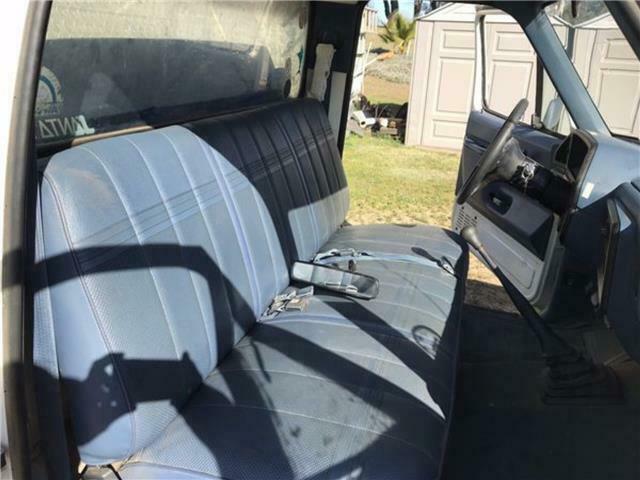 1988 White Ford F-150 Truck