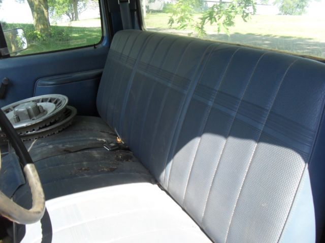 1988 Blue Ford F-150 Standard Cab Pickup