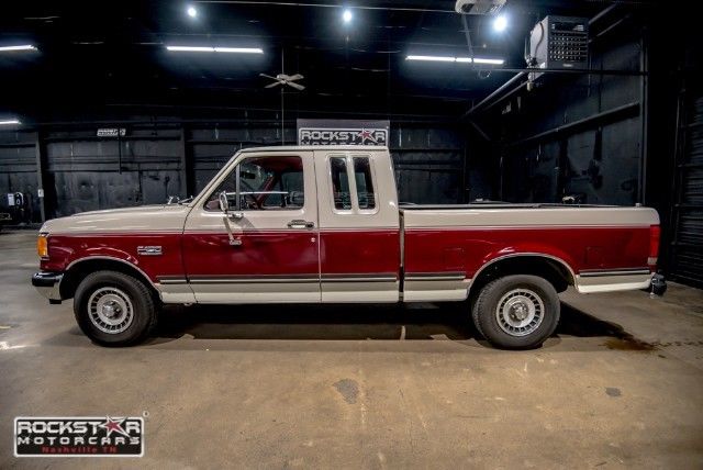 1988 White Ford F-150 --