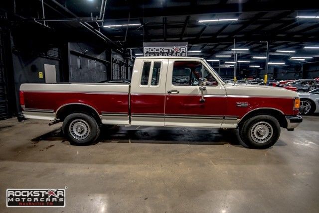 1988 White Ford F-150 --