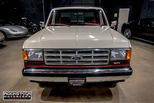 1988 White Ford F-150 --