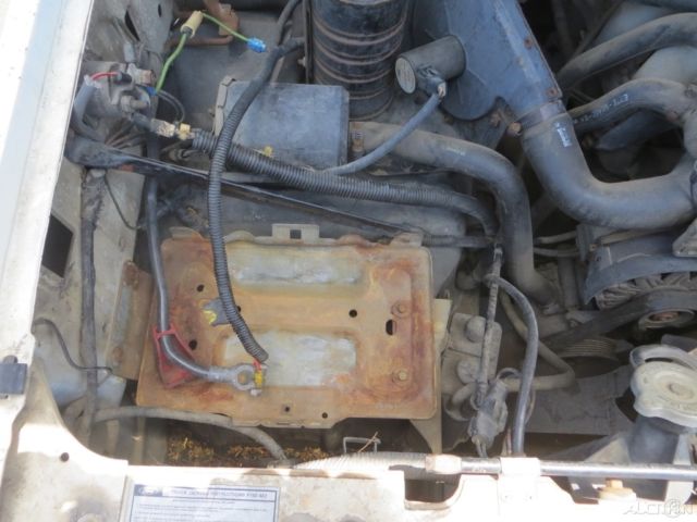 1988 White Ford F-150