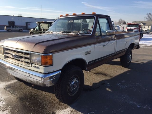 1988 Brown Ford F-250 Standard Cab Pickup