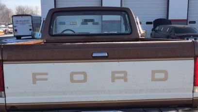 1988 Brown Ford F-250 Standard Cab Pickup