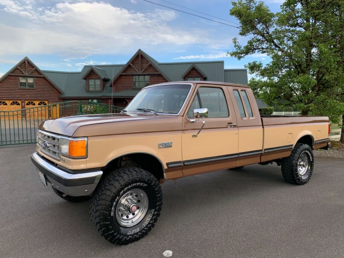 1988 Brown tan Ford F-250 Extended Cab Pickup