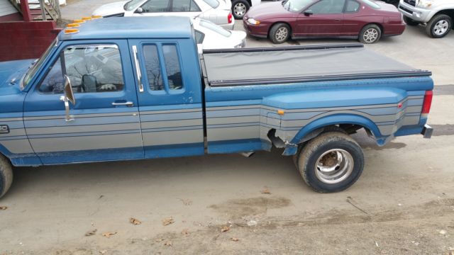 1988 Blue Ford F-350 Extended Cab Pickup