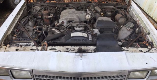 1988 White Ford Country Squire LDT Wagon Wagon