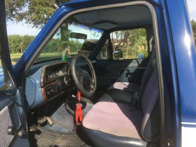 1988 Blue Ford F-150 Extended Cab Pickup