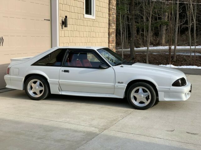 1988 White Ford Mustang Hatchback