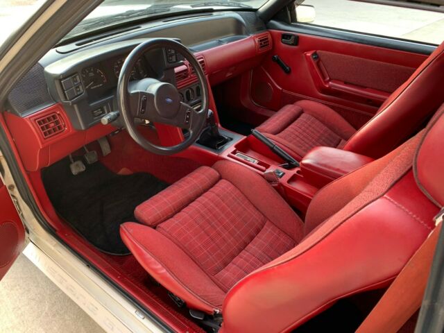 1988 White Ford Mustang Hatchback