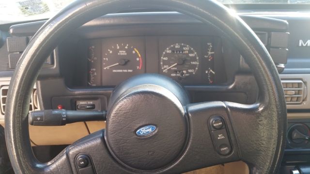 19880000 Black Ford Mustang Hatchback