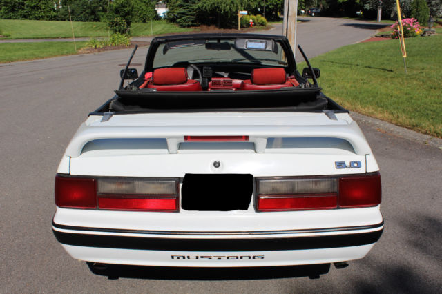 1988 White Ford Mustang Convertible