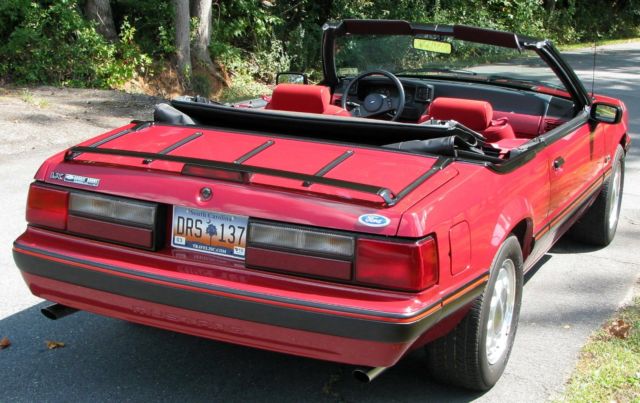 1988 Red Ford Mustang