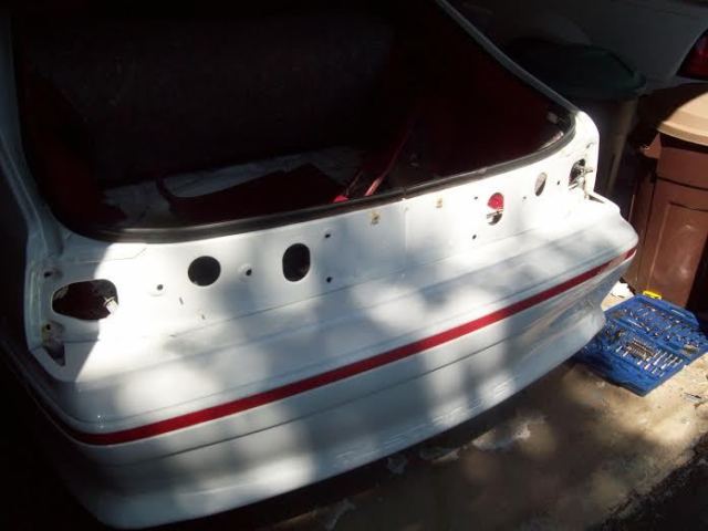 1988 White Ford Mustang Hatchback