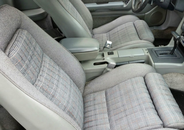 19880000 BLACK/GRAY Ford Mustang Convertible