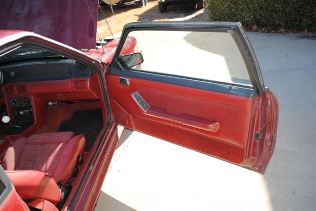 1988 Burgundy Ford Mustang