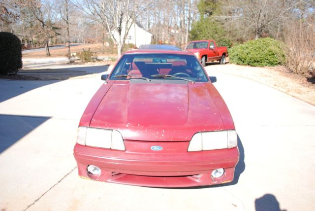 1988 Burgundy Ford Mustang
