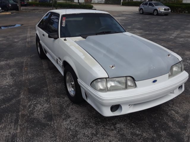 1988 White Ford Mustang Hatchback