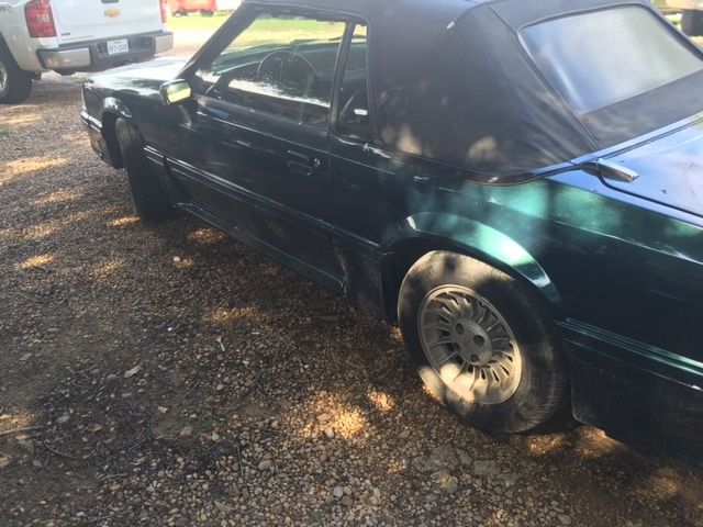 1988 White Ford Mustang Hatchback