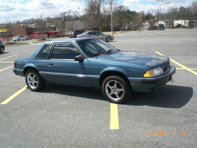 1988 Ford Mustang