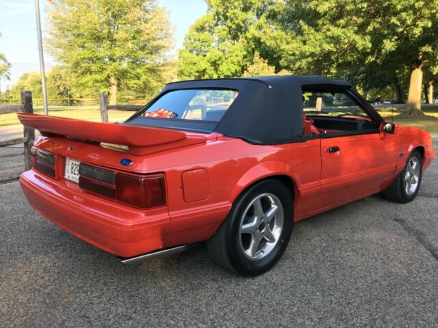1988 Red Ford Mustang