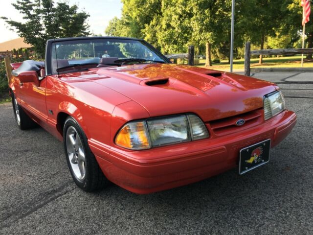 1988 Red Ford Mustang