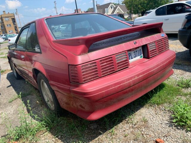 1988 Red Ford Mustang