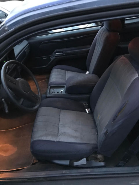 1988 Blue Ford Thunderbird Coupe