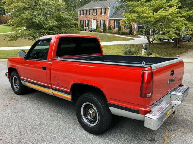 1988 Red GMC Sierra 1500 Crew Cab Pickup