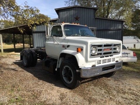 1988 White GMC C6000