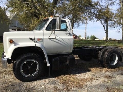 1988 White GMC C6000