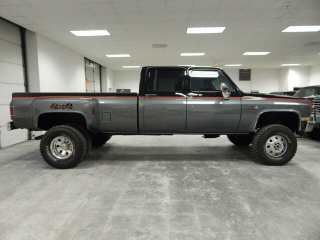 1988 Chevrolet C/K Pickup 3500